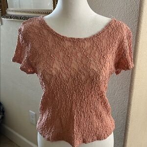 Vtg Lace Short Sleeve Top in Pink